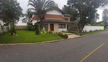 Casa à venda 3 Quartos, 2 Suites, 4 Vagas, 928M², Socorro, Pindamonhangaba - SP | VILLAGE PAINEIRAS