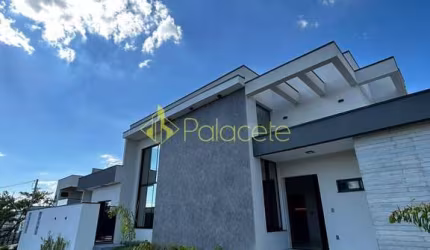 Casa à venda 3 Quartos, 1 Suite, 6 Vagas, 480M², Mombaça, Pindamonhangaba - SP | Condominio Village