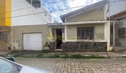 Casa à venda 3 Quartos, 1 Suite, 1 Vaga, 180.4M², Santa Rita, Aparecida - SP