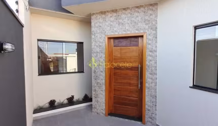 Casa à venda 2 Quartos, 1 Suite, 4 Vagas, 152M², Areao, Taubaté - SP | Residencial Quintas da Santa