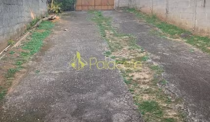 Casa à venda e locação 2 Quartos, 1 Suite, 4 Vagas, 8473.76M², Vila São Benedito, Pindamonhangaba -