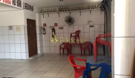 Comercial à venda 3 Quartos, 1 Suite, 1 Vaga, 250M², Residencial e Comercial Cidade Jardim, Pindamo