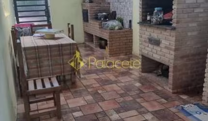 Chácara à venda 3 Quartos, 2 Suites, 8 Vagas, 3000M², Goiabal, Pindamonhangaba - SP