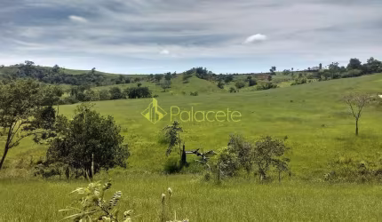 Chácara à venda 400000M², Barreiro, Taubaté - SP