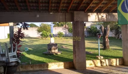 Chácara à venda 3 Quartos, 1 Suite, 4 Vagas, 704M², Residencial Vargas, Tremembé - SP