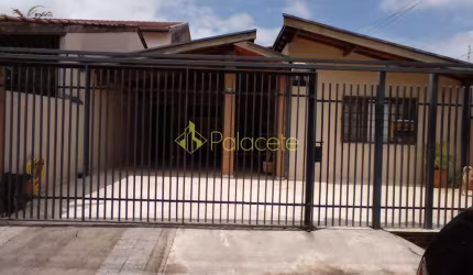 Comercial à venda 3 Quartos, 1 Suite, 3 Vagas, 254M², São Benedito, Pindamonhangaba - SP