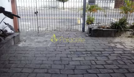 Comercial à venda 6 Quartos, 1 Suite, 3 Vagas, 301.5M², Centro, Pindamonhangaba - SP