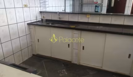 Comercial para Locação 70M², Residencial Mombaça, Pindamonhangaba - SP