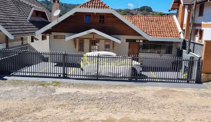 Comercial à venda 14 Quartos, 14 Suites, 5 Vagas, 380M², Vila Nova Suiça, Campos do Jordão - SP