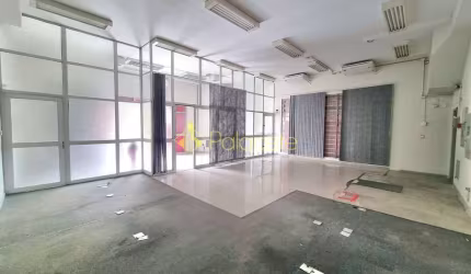 Excelente Oportunidade: Ponto Comercial de Esquina em Moreira César com 300m² e Alta Visibilidade p