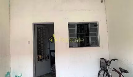 Casa à venda, Residencial e Comercial Laerte Asumpção, Pindamonhangaba, SP