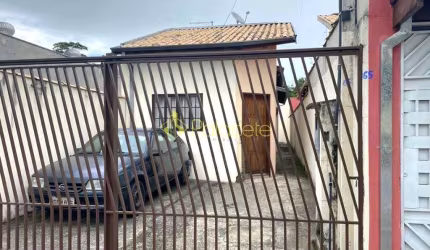 Oportunidade Imperdível: Casa com 2 Dormitórios, Garagem para 2 Carros e Documentação Regularizada