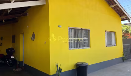 Casa à venda com 3 dormitórios, Cidade Nova, Pindamonhangaba, SP