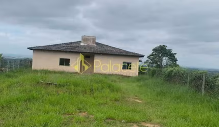 Excelente Casa para locação no alto da montanha, Mandú, Pindamonhangaba, SP