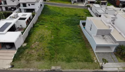 Terreno para Venda no Condomínio Saint Paul