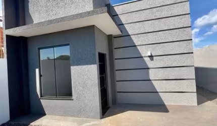 Casa a venda no Bairro Ipê, 2 Dorm sendo uma suite, Três Lagoas