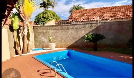 Casa com 6 dorms, Vila Nova, Três Lagoas - R$ 850 mil, Cod: 1180