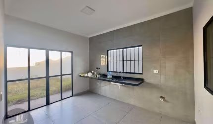 Casa com 3 dorms, Bosque das Araras, Três Lagoas - R$ 380 mil, Cod: 1205