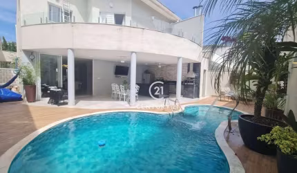 Casa com 3 suítes  à venda, 275 m² por R$ 1.696.000