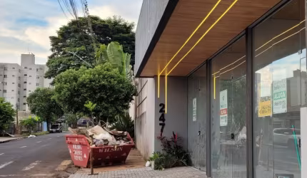 Lindas SALAS Comerciais à Venda no CENTRO