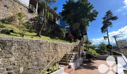 Casa com 6 dormitórios à venda, 600 m² por R$ 3.700.000,00 - Ilha Porchat - São Vicente/SP