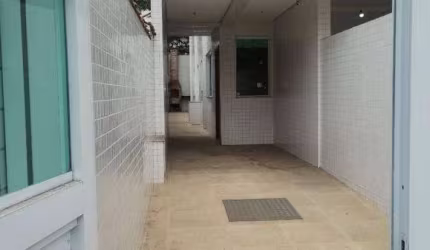 Casa com 3 Suítes à venda, 165 m² por R$ 1.200.000