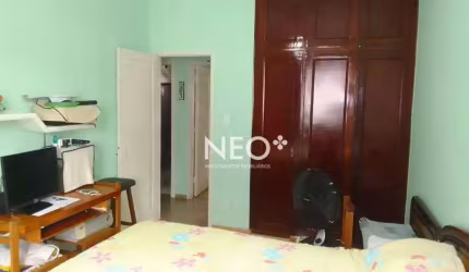 Apartamento com 2 dormitórios à venda, 84 m² por R$ 300.000,00 - Encruzilhada - Santos/SP