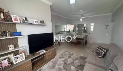 Apartamento com 2 dormitórios, ar-condicionado em todos os cômodos no Boqueirão – Santos