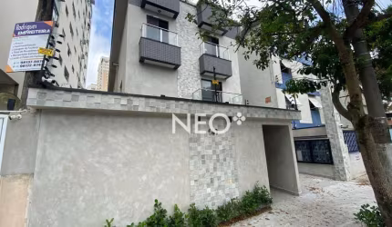Village com 2 dormitórios à venda, 88 m² por R$ 820.000,00 - Ponta da Praia - Santos/SP