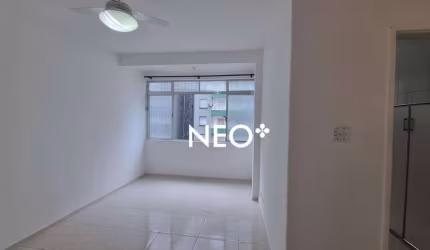 Apartamento à venda de frente pra praia