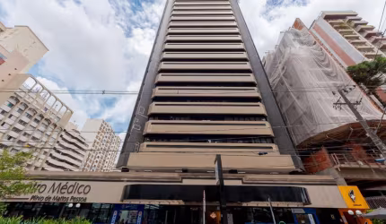 Conjunto Comercial para alugar, 60.72 m2 por R$4050.00  - Agua Verde - Curitiba/PR