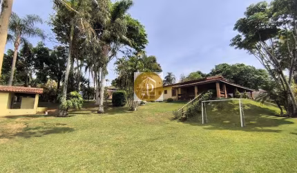 CHÁCARA COM DOIS LOTES, PISCINA E CAMPO DE FUTEBOL À VENDA EM ITATIBA!!