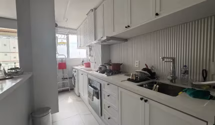 APARTAMENTO NA BELA VISTA COM DOIS QUARTOS E UMA VAGA