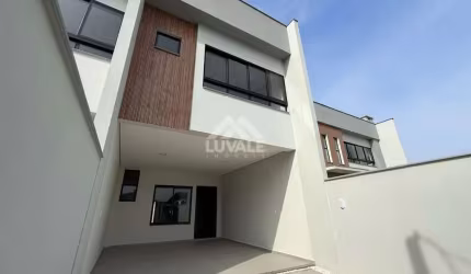 Geminado Duplex | Czerniewicz | 3 quartos (1 suíte) | 135m²