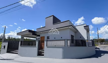 Geminado de Esquina | Nereu Ramos | 3 quartos | 93m²