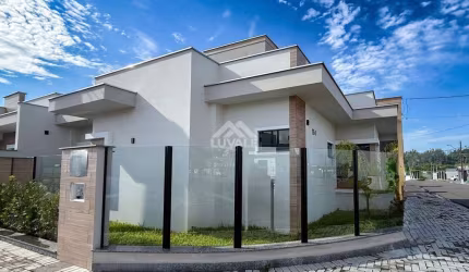 Geminado de Esquina | Três Rios do Norte | 3 quartos (1 suíte) | 127m²