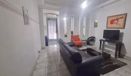 OPORTUNIDADE - SOBRADO SANTA TERESINHA.