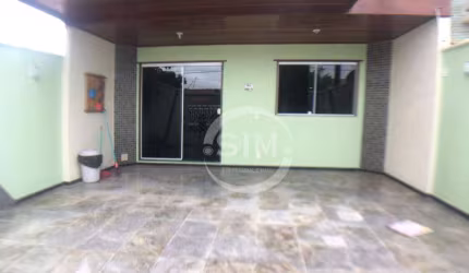 Casa com 4 dormitórios à venda, 150 m² por R$ 750.000,00 - Vila Blanche - Cabo Frio/RJ