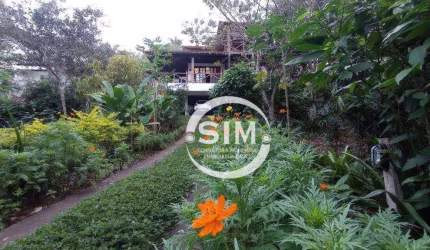 Casa com 2 dormitórios à venda, 303m² na Ferradura - Armação dos Búzios/RJ