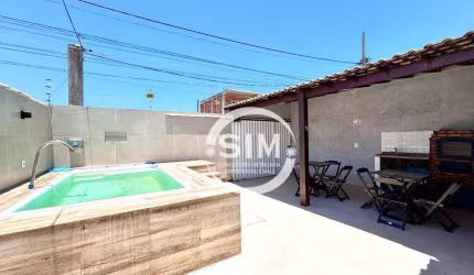 Casa com 2 dormitórios à venda, 70 m² por R$ 325.000 - Guriri - Cabo Frio/RJ