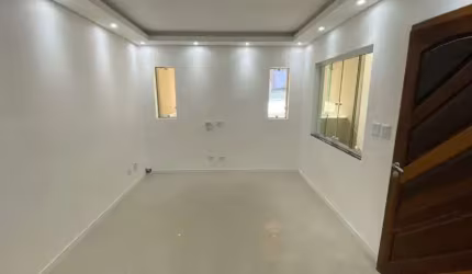 Sobrado para venda possui 149 metros quadrados com 3 quartos em Campestre - Santo André - SP