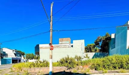 Terreno de esquina no Parque dos passaros