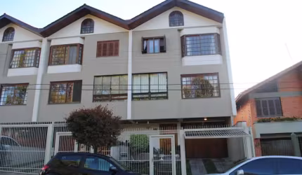 Sobrado para venda  no Bairro Jardim America em Caxias do Sul