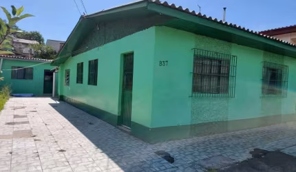 Casa para venda  no Bairro Serrano em Caxias do Sul