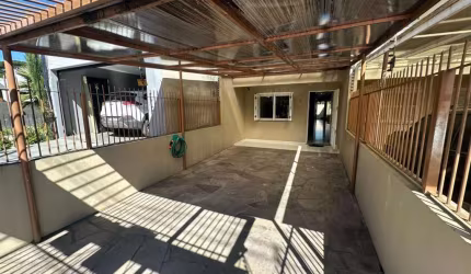 Sobrado para venda  no Bairro Ana Rech em Caxias do Sul