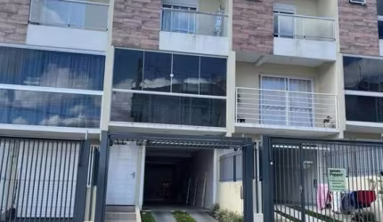 Sobrado Semi Mobiliado com Churrasqueira em Ana Rech, Caxias do Sul - Venda