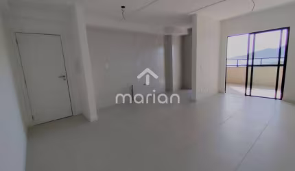 Apartamento com 3 quartos, Armação - Penha