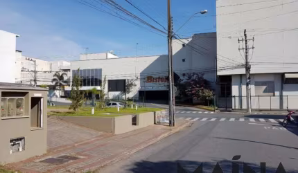 Terreno à venda no Itoupava Norte, Blumenau , 456 m2 por R$ 495.000