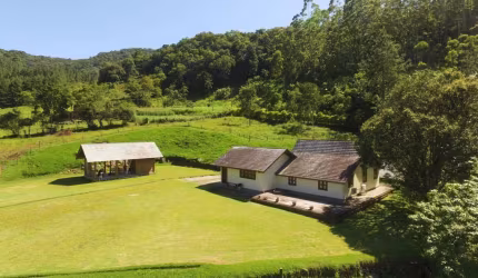 Chácara / sítio com 2 quartos à venda no Ribeirão Souto, Pomerode , 157000 m2 por R$ 2.100.000