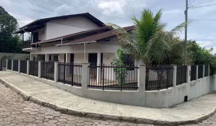 Casa com 4 quartos à venda no Itoupava Norte, Blumenau , 240 m2 por R$ 980.000